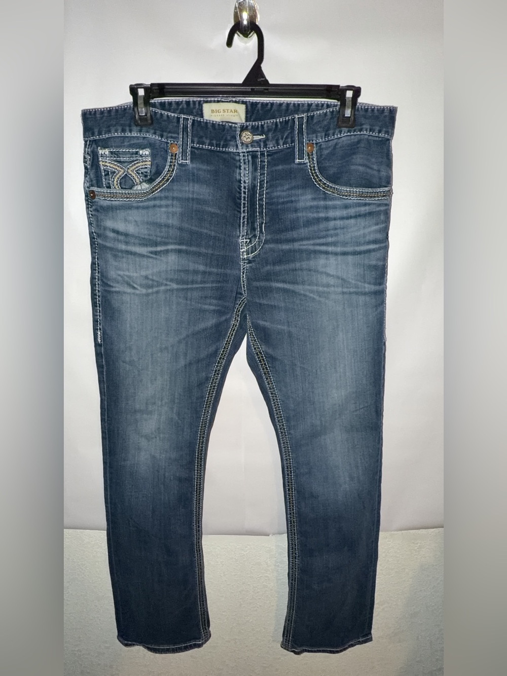 Big Star Men's Pioneer Straight Jeans in Medium Blue Wash